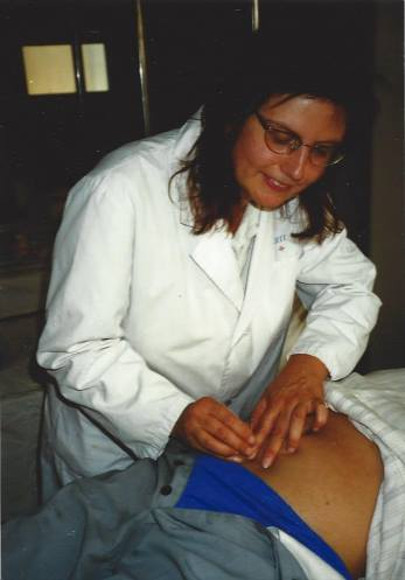 Dr. Empting bei der Akupunktur-Weiterbildung 1998 am Rot-Kreuz-Krankenhaus in Hangzhou/China